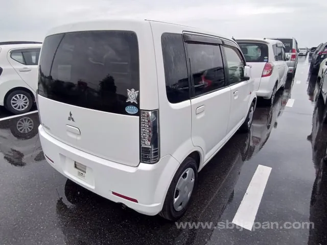 Mitsubishi Ek Wagon 2012 photo 4
