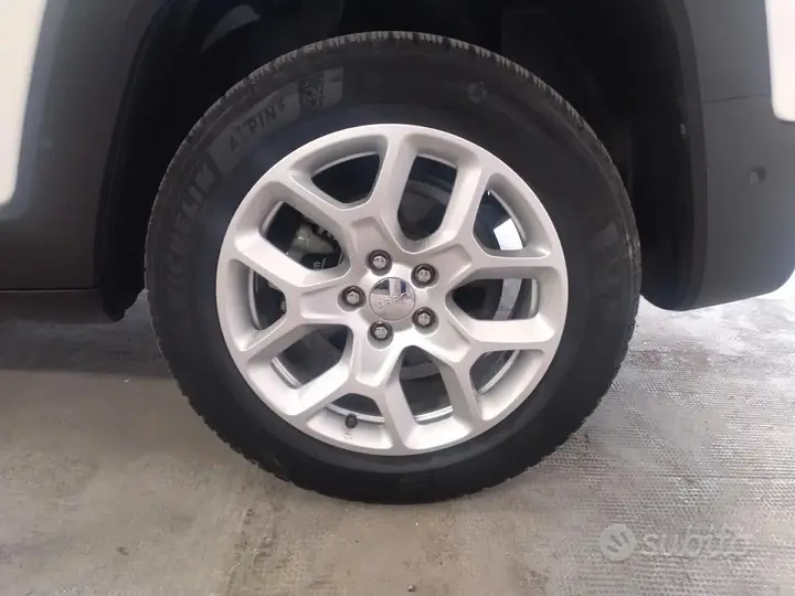 Jeep Renegade 2018 photo 3