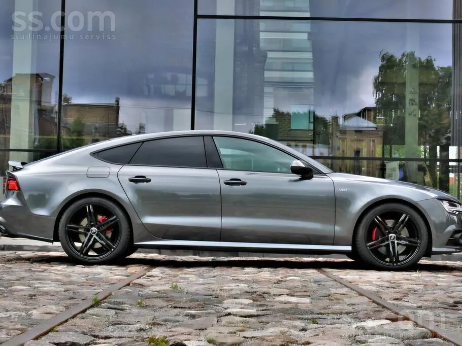 Audi A7 2016 photo 2