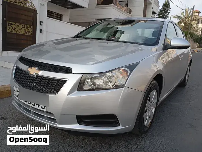 Chevrolet Cruze 2011 photo 2