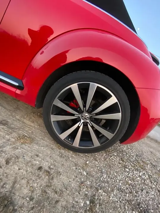 Volkswagen Beetle Cabrio 2013 photo 3
