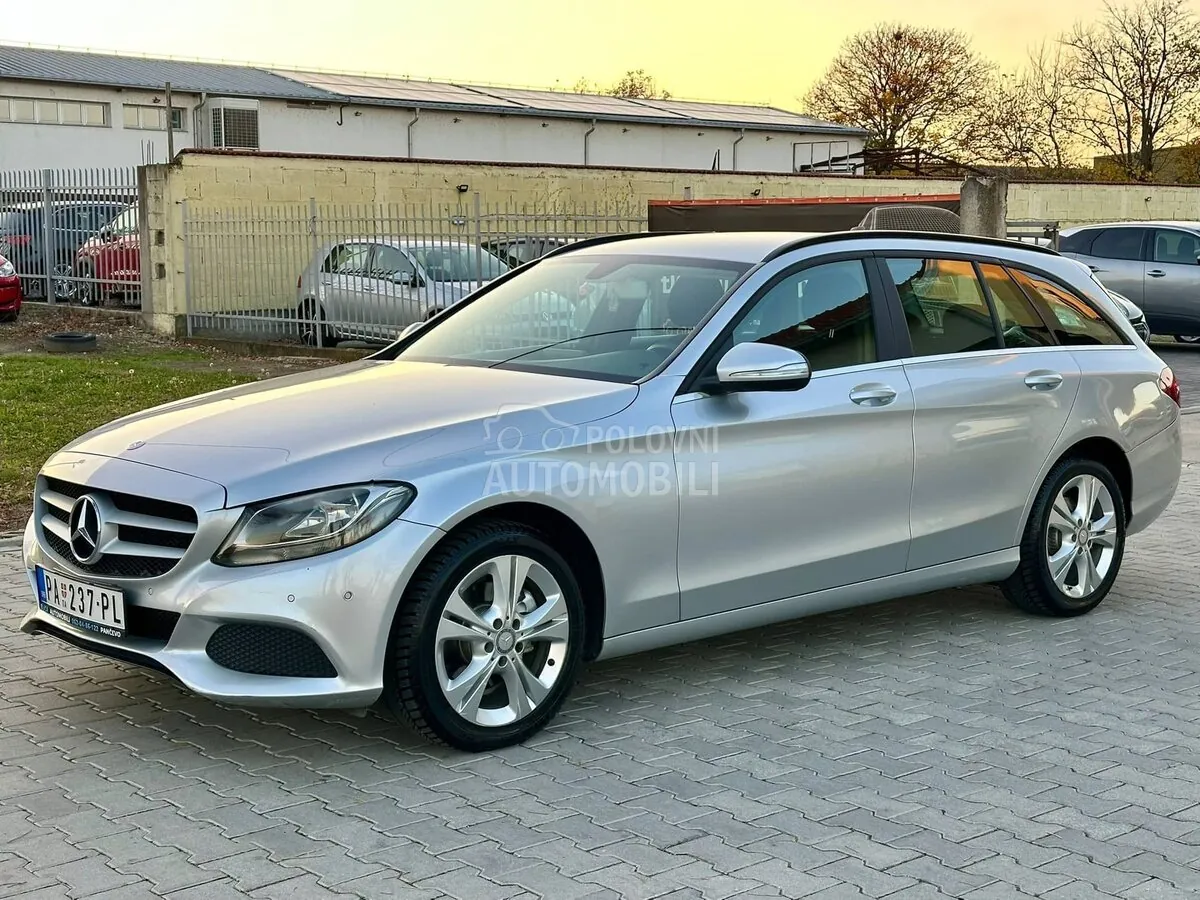 Mercedes-Benz C 220 2014 photo 2