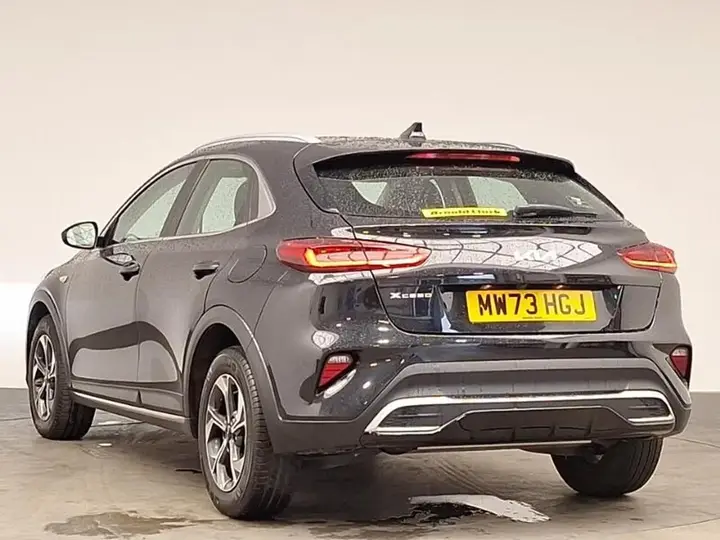 Kia Xceed 2023 photo 2