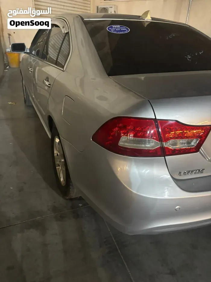 Kia Lotze 2009 photo 4