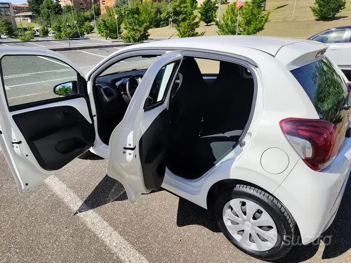 Peugeot 108 2018 photo 5