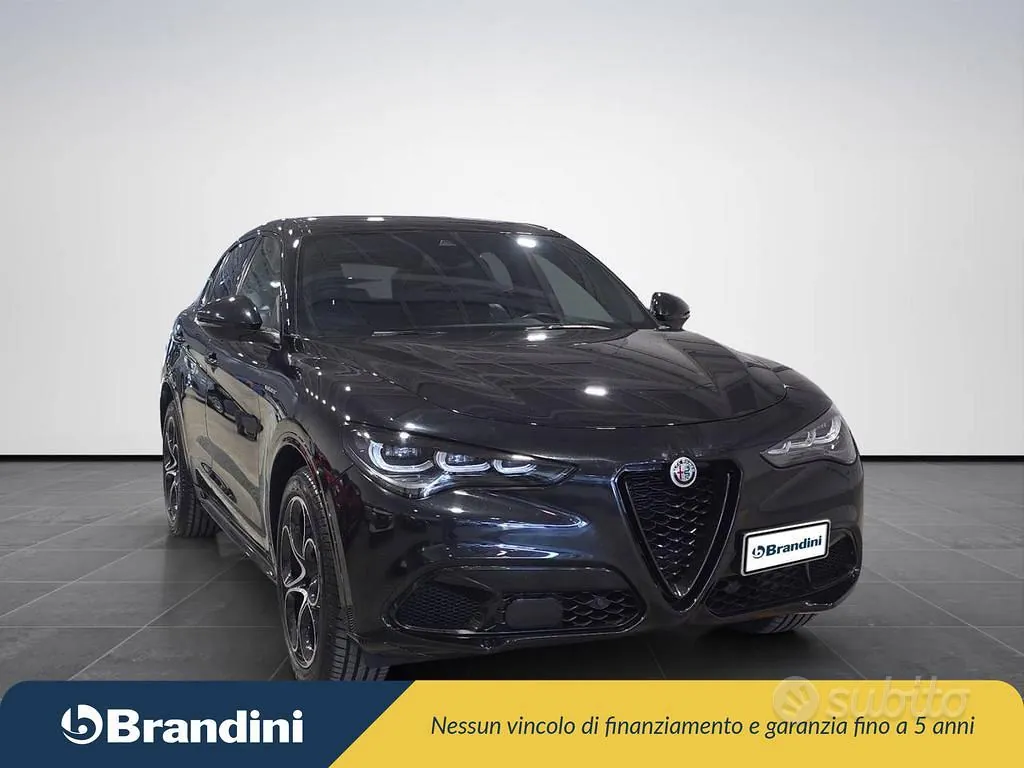 Alfa Romeo Stelvio 2023 photo 4