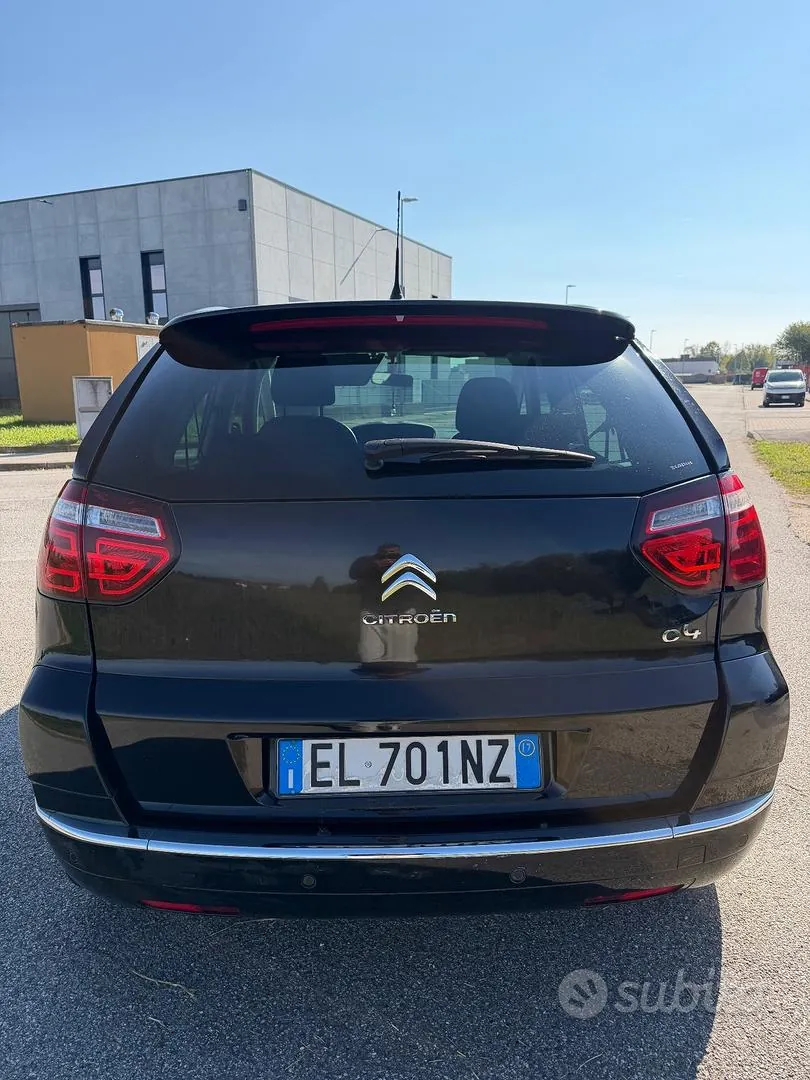 Citroen C4 Picasso 2012 photo 5