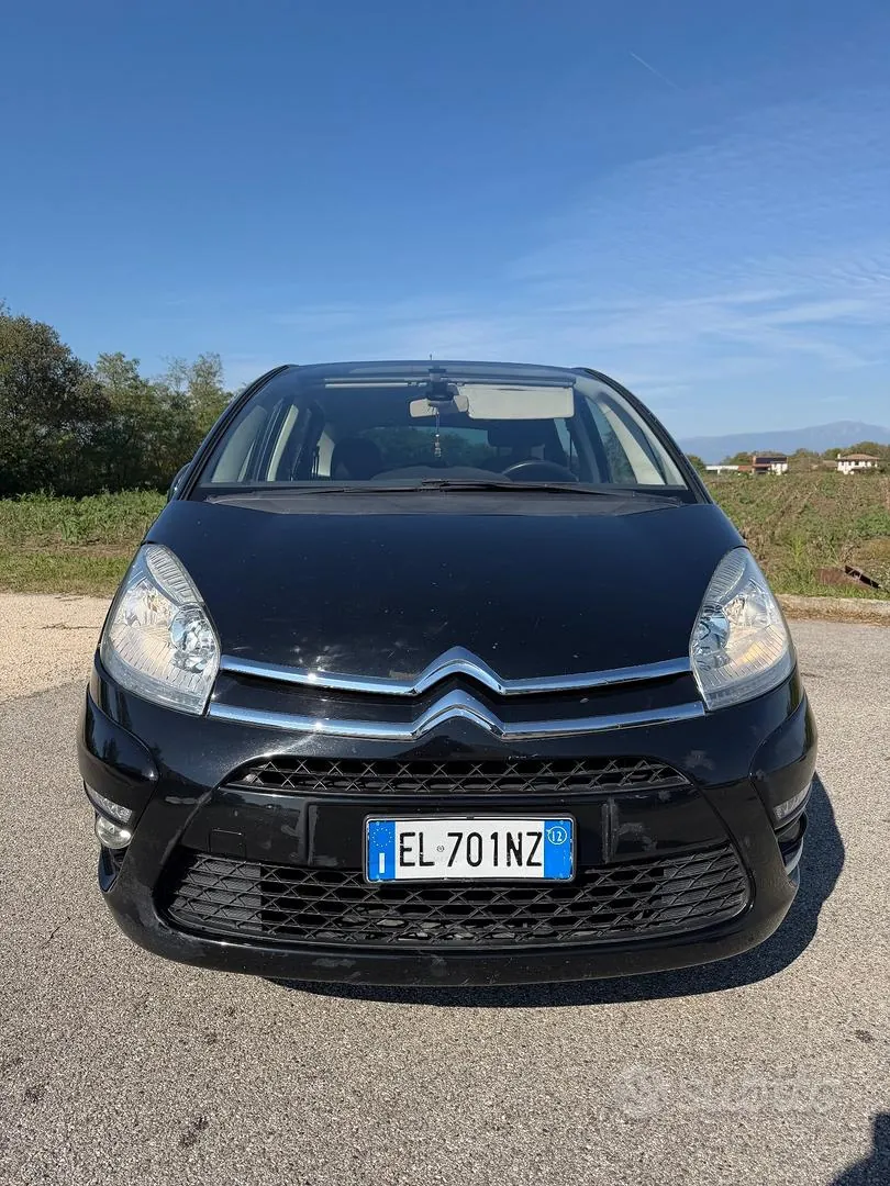 Citroen C4 Picasso 2012 photo 2
