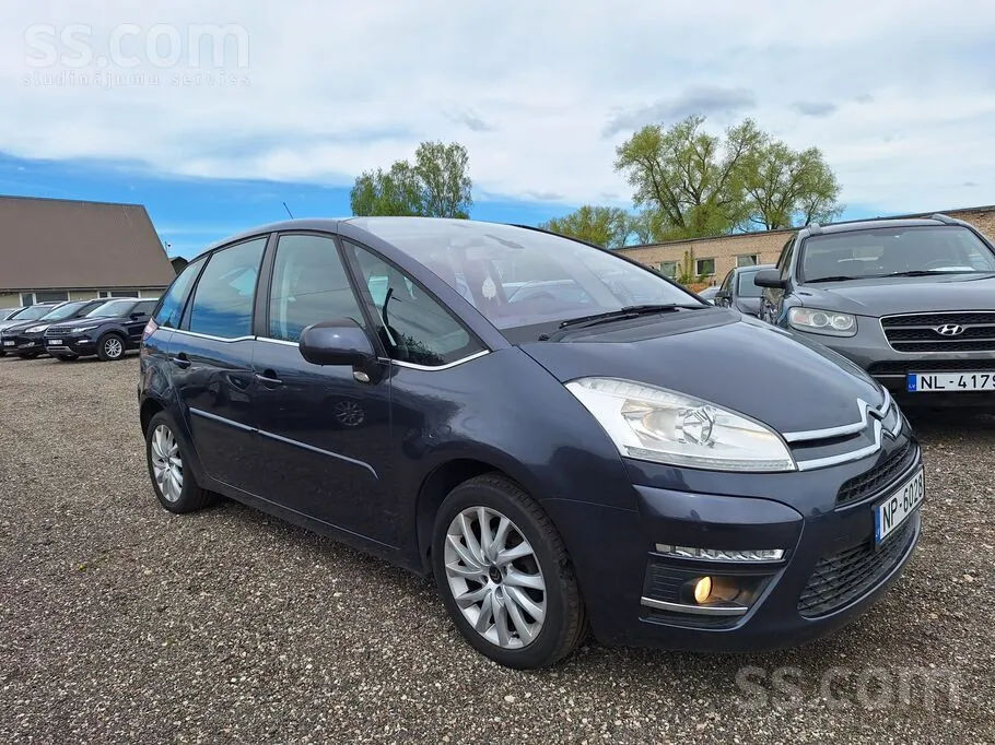 Citroen C4 Picasso 2011 photo 3
