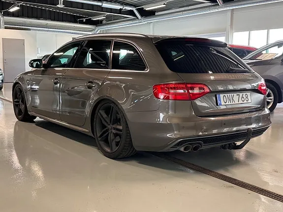 Audi A4 2014 photo 4