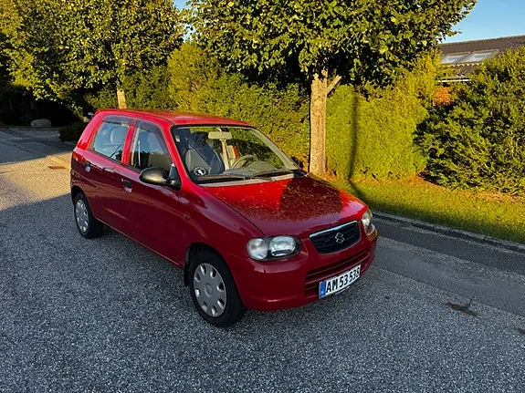 Suzuki Alto 2004 photo 2