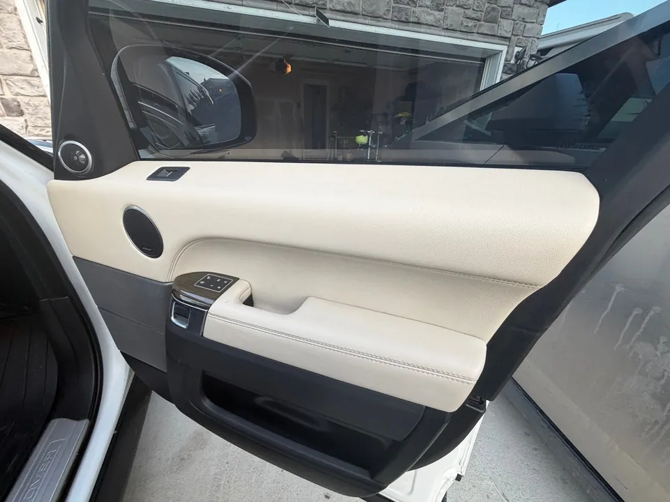 Land Rover Range Rover Sport 2017 photo 4