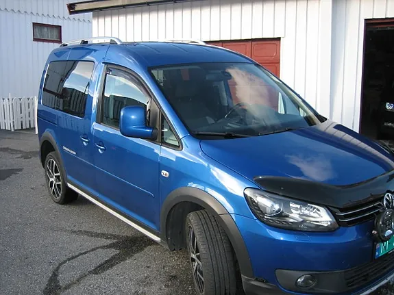 Volkswagen Caddy Cross 2015 photo 2