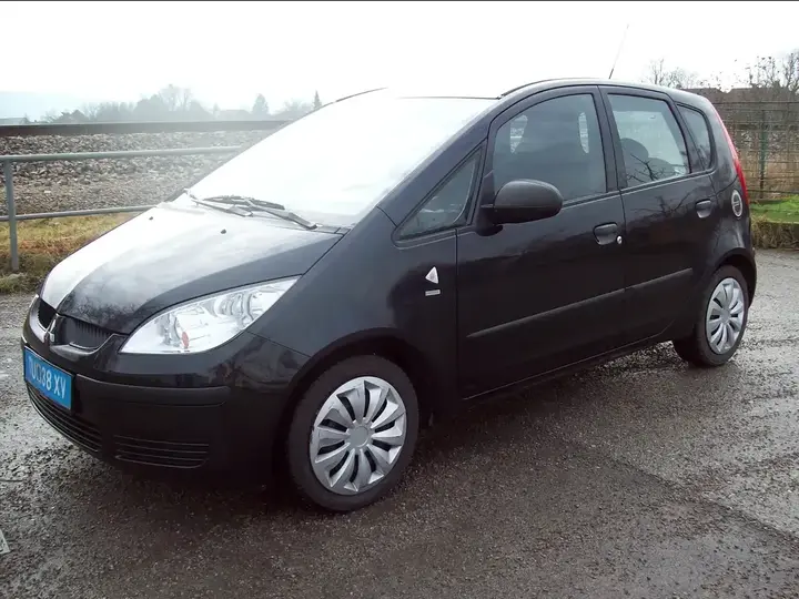 Mitsubishi Colt