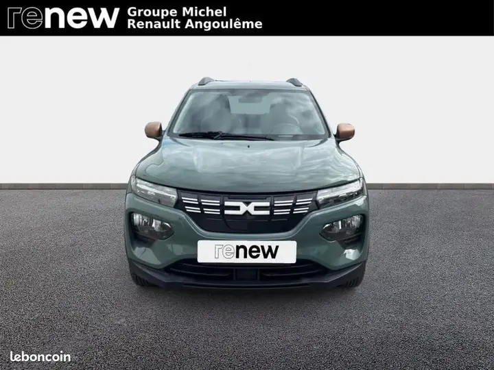 Dacia Spring 2023 photo 2
