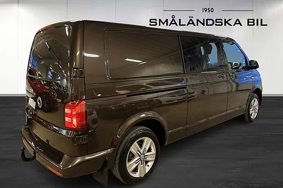 Volkswagen Transporter 2018 photo 4