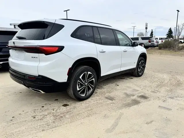 Buick Enclave 2026 photo 5