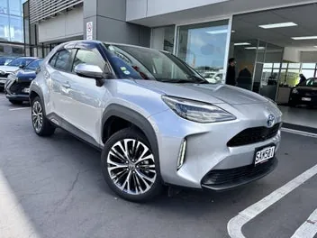 Toyota Yaris Cross 2023 photo 2