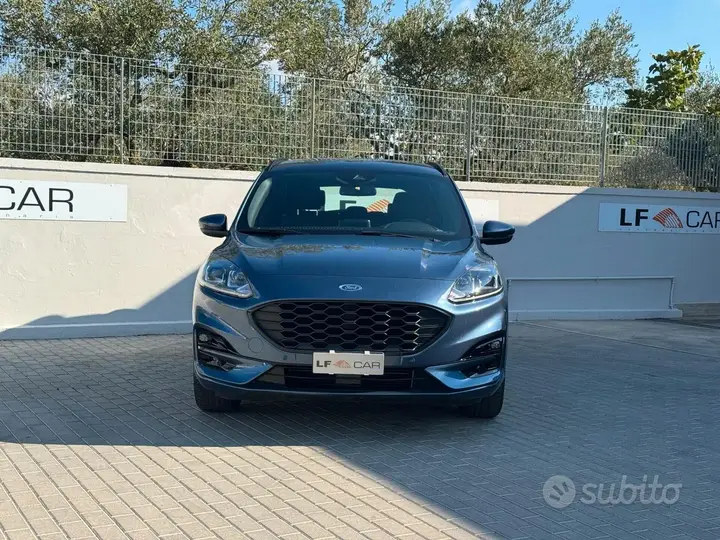 Ford Kuga 2022 photo 2