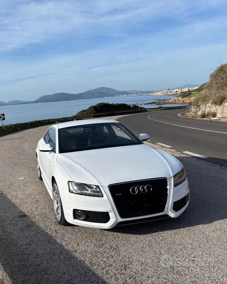 Audi A5 2011 photo 5