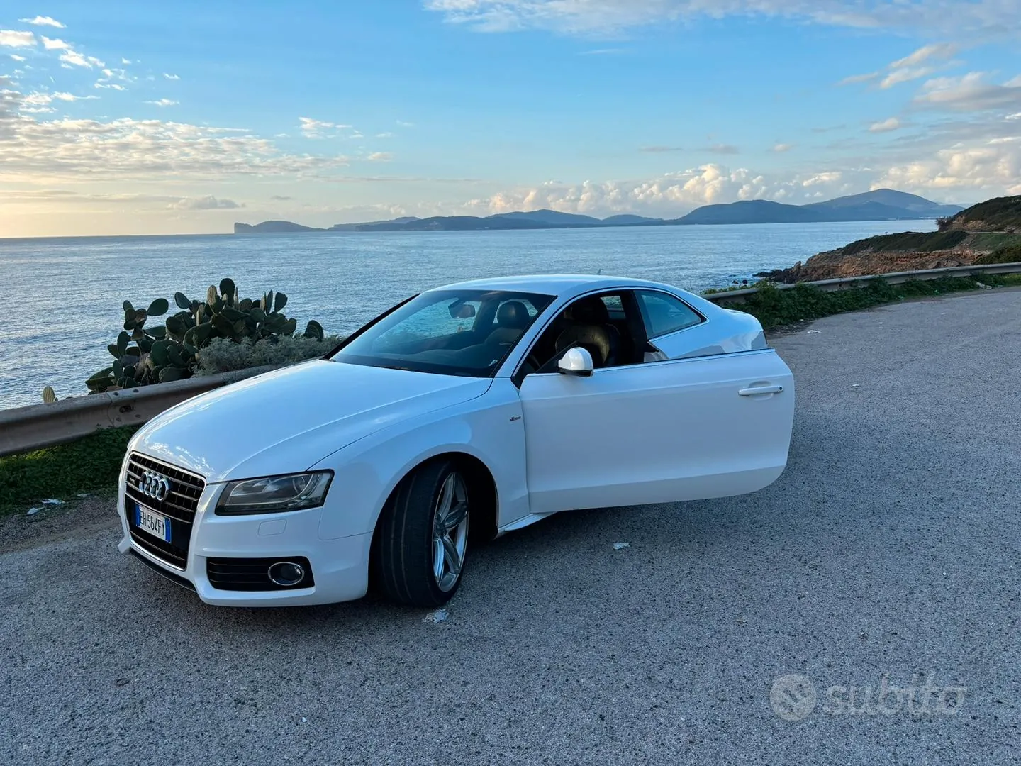 Audi A5 2011 photo 2