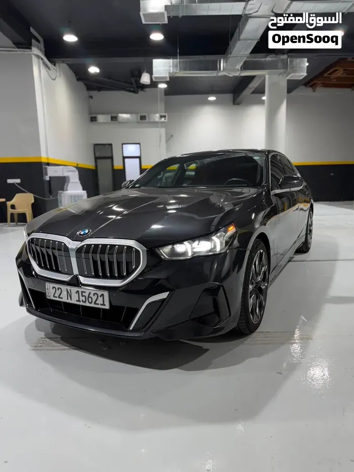 BMW 5 Series 2024 photo 3