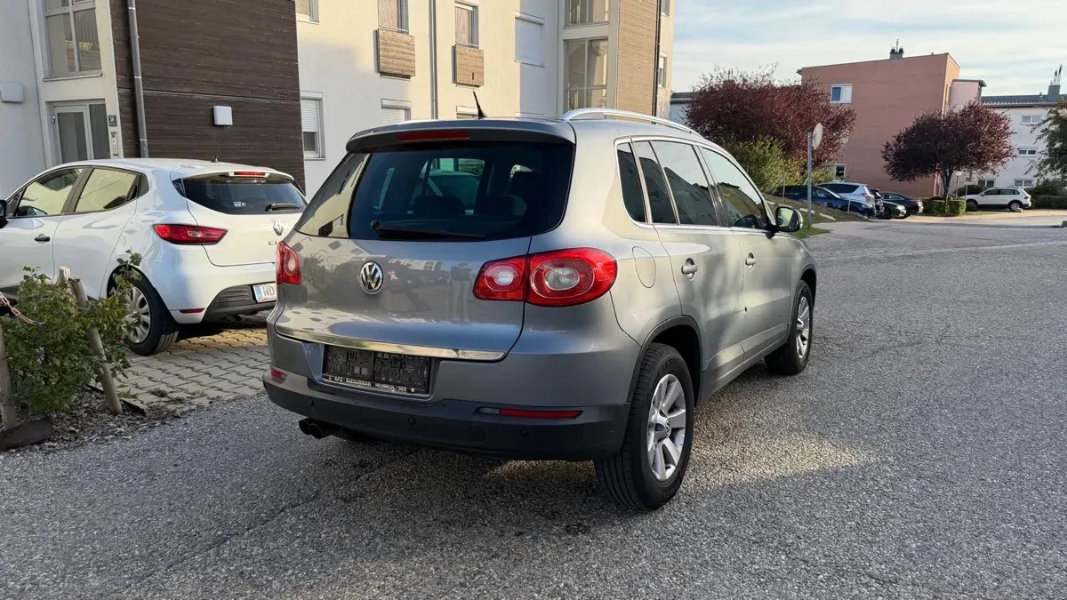 Volkswagen Tiguan 2010 photo 3