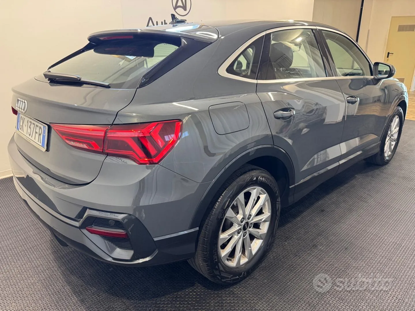 Audi Q3 2022 photo 4