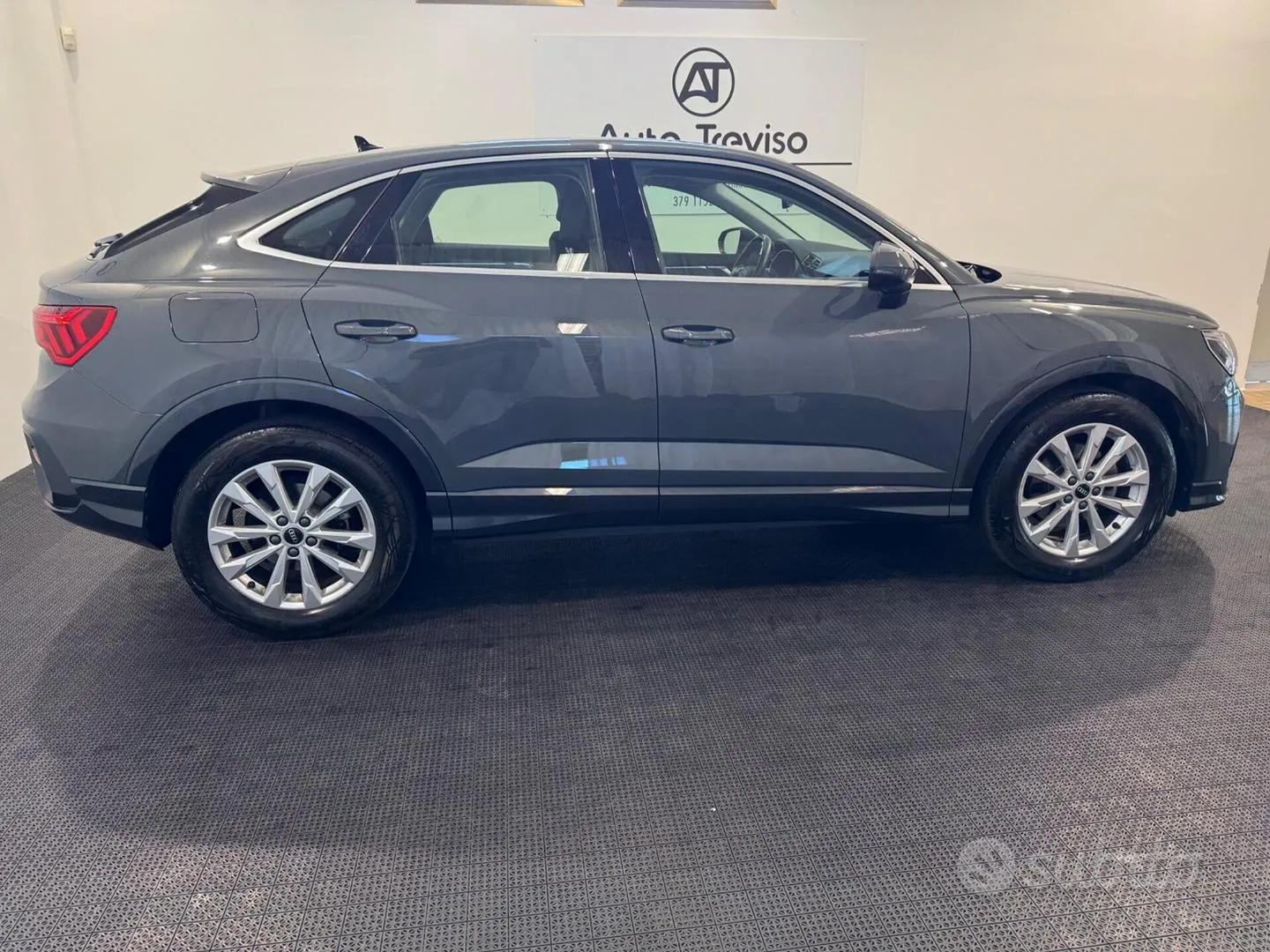 Audi Q3 2022 photo 3