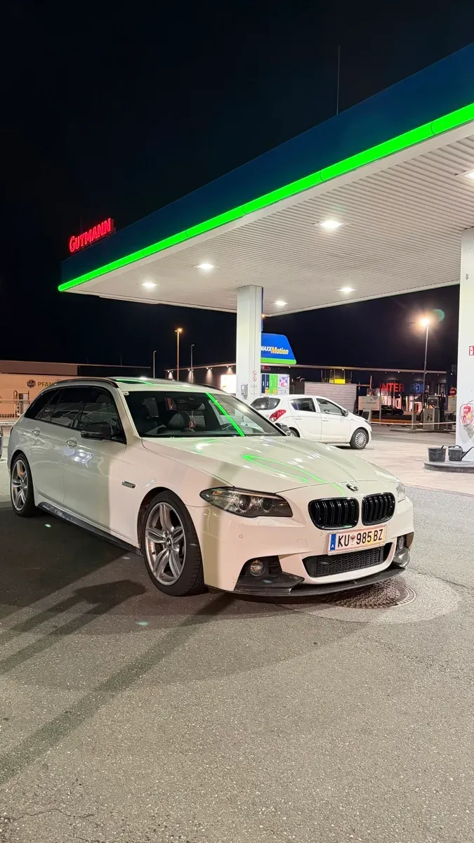 BMW 5 Series 2015 photo 3
