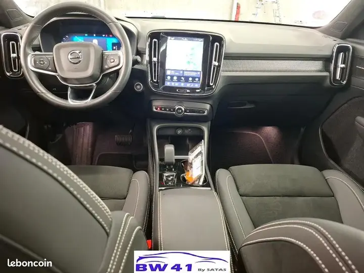 Volvo Xc40 2024 photo 5