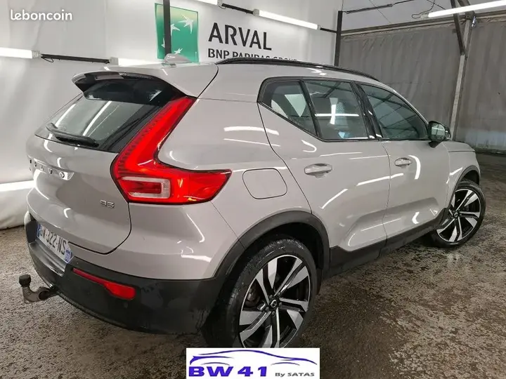 Volvo Xc40 2024 photo 3