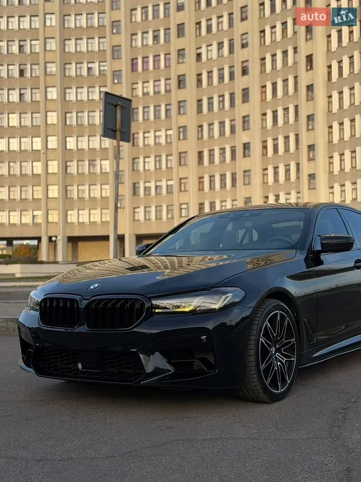 BMW 5 Series 2017 photo 4