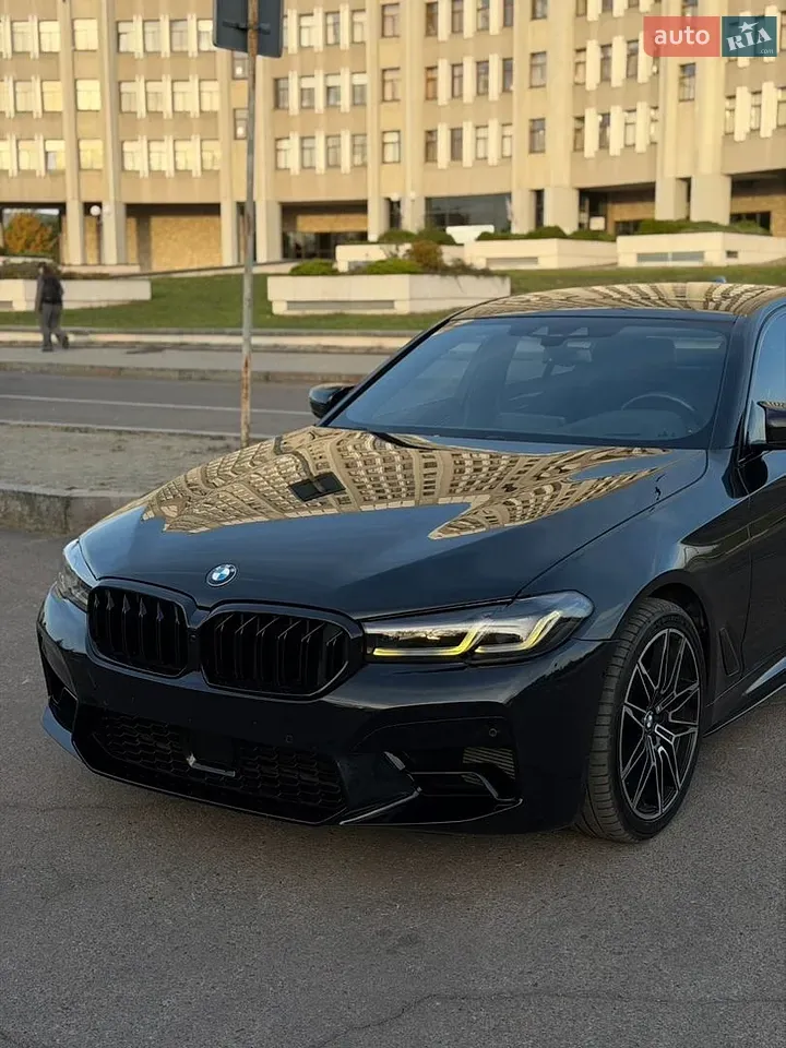 BMW 5 Series 2017 photo 3
