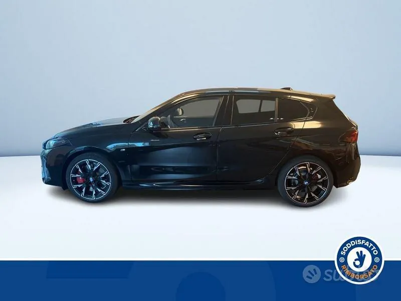 BMW 1 Series 2025 photo 5