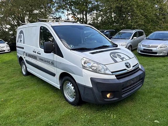 Toyota Proace 2015 photo 2