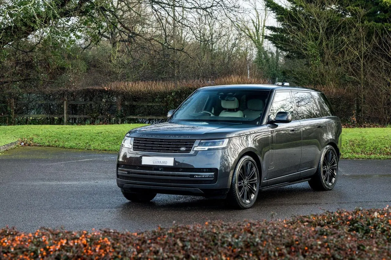 Land Rover Range Rover 2024 photo 3