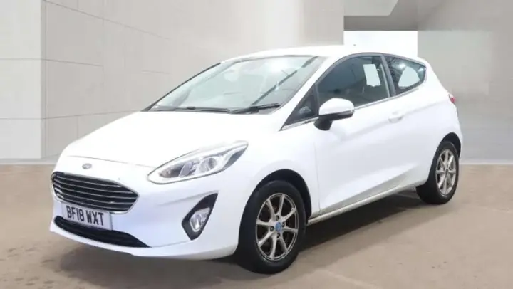 Ford Fiesta 2018 photo 2