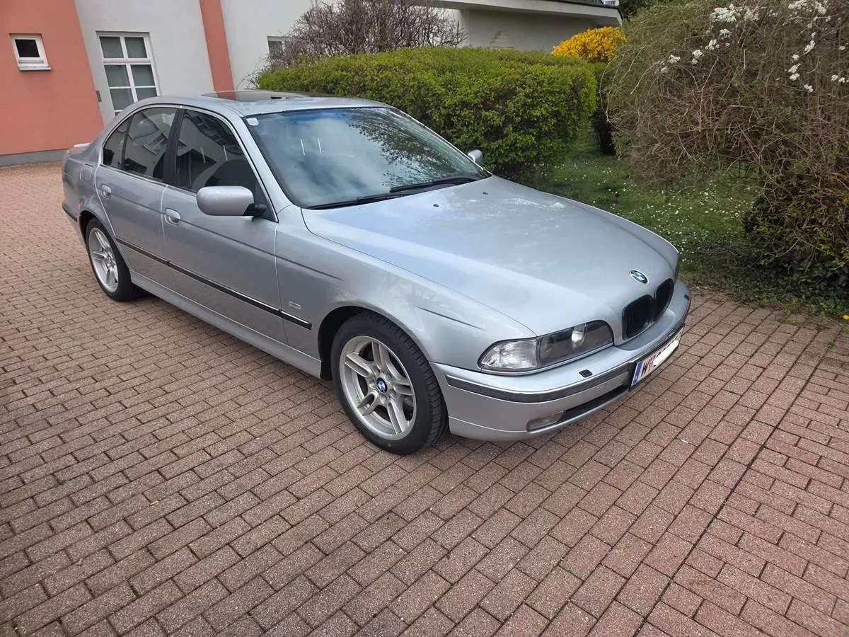BMW 5 Series 1997 photo 2