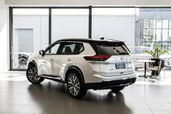 Nissan X-Trail 2026 photo 4