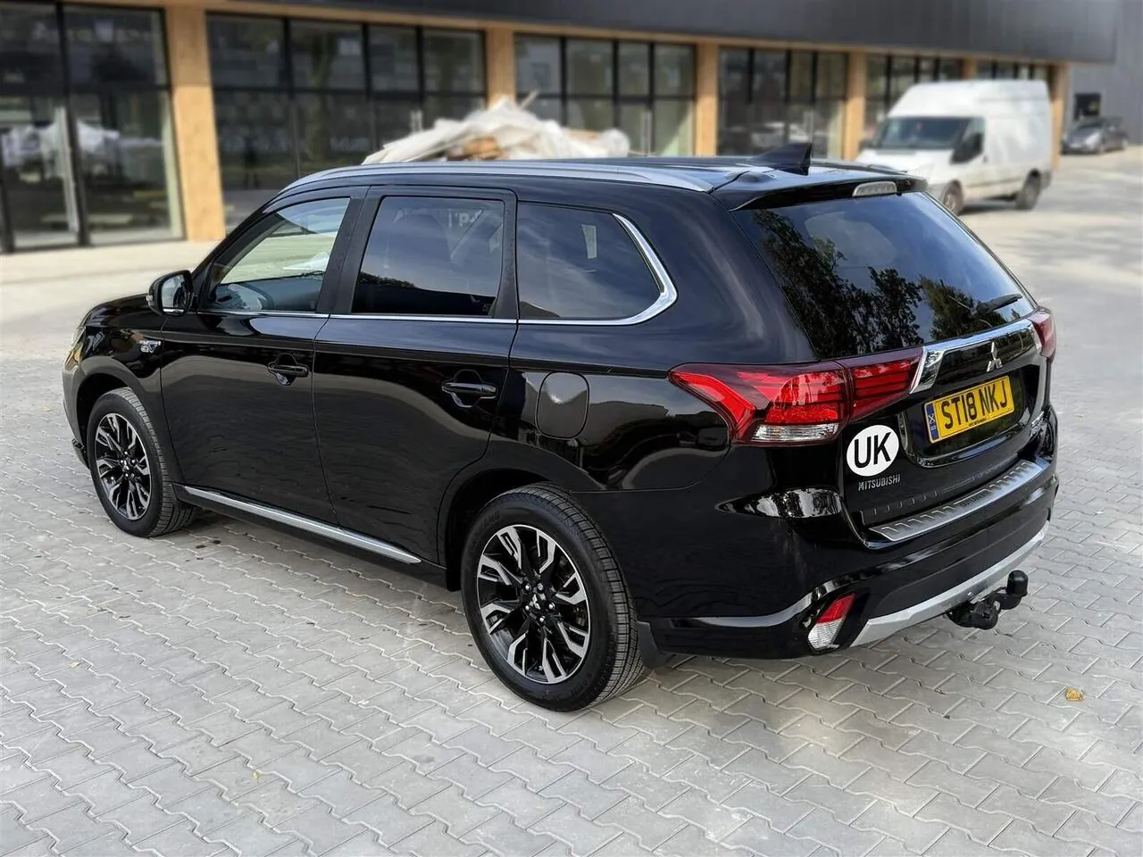Mitsubishi Outlander 2018 photo 3