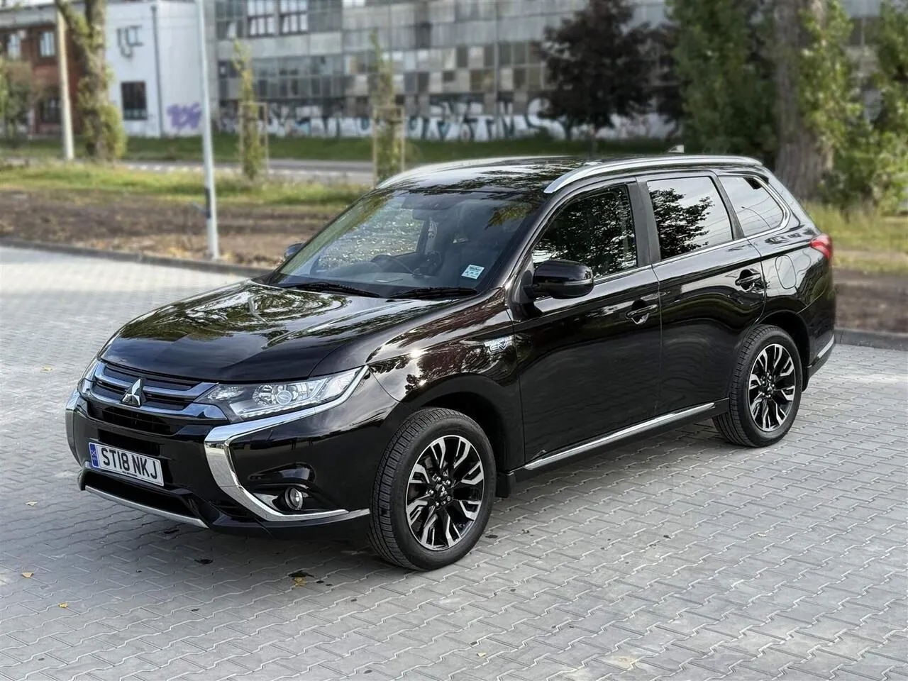 Mitsubishi Outlander 2018 photo 5