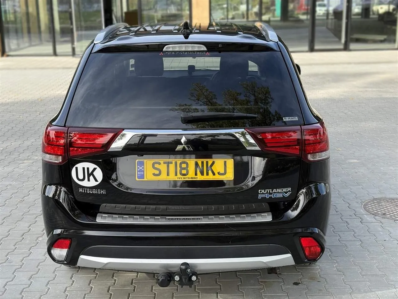 Mitsubishi Outlander 2018 photo 2
