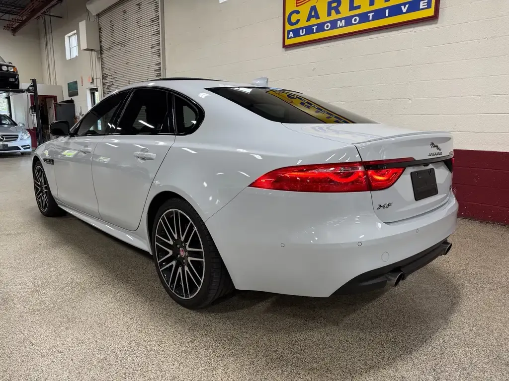 Jaguar Xf 2020 photo 4
