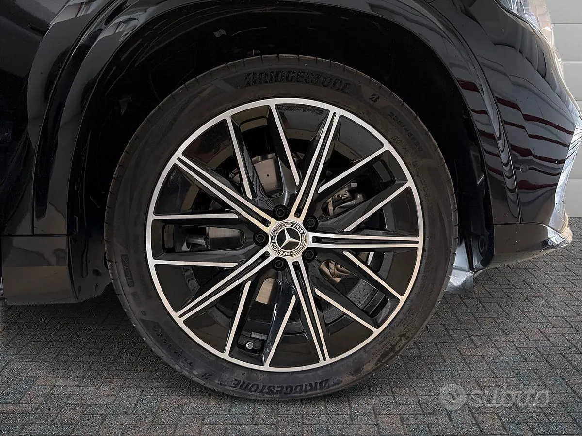 Mercedes-Benz Glb 200 photo 5