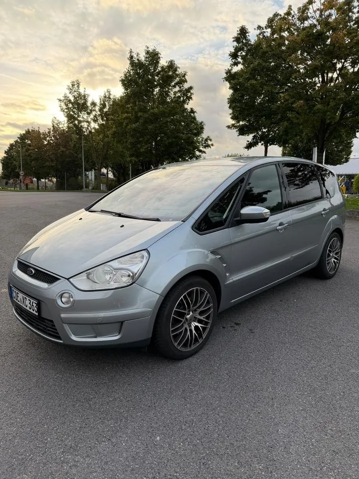 Ford S-Max