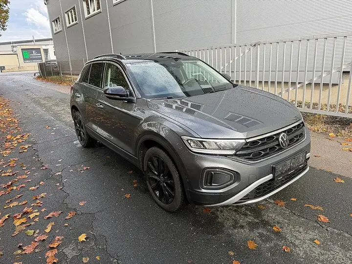 Volkswagen T-Roc 2022 photo 3