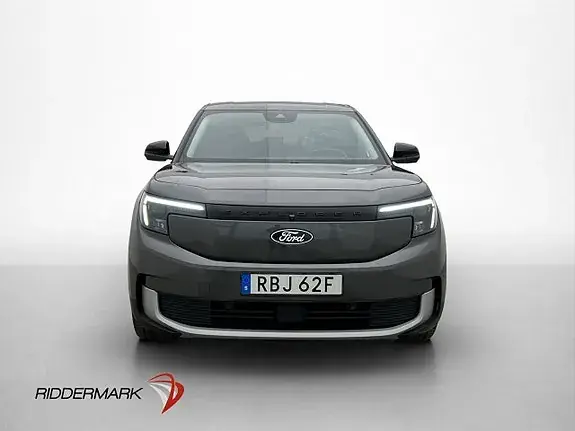 Ford Explorer 2024 photo 2