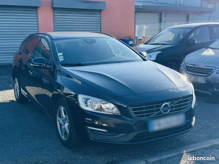 Volvo V60 2015 photo 3