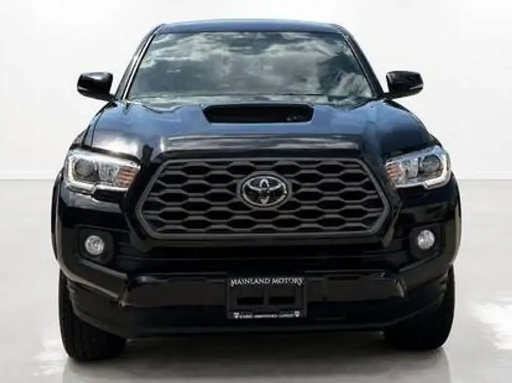 Toyota Tacoma 2023 photo 2
